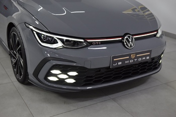 13 - VW Golf 8 GTI d'occasion  d'occasion  disponible chez JB MOTORS NANTES.JPG