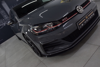 17 -  Volkswagen Golf gti tcr d'occasion disponible chez JB MOTORS NANTES - .JPG