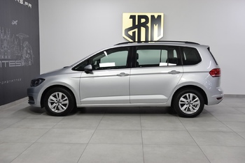 17 - VW Touran 7 places d'occasion  d'occasion  disponible chez JB MOTORS NANTES.JPG