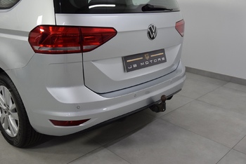 19 - VW Touran 7 places d'occasion  d'occasion  disponible chez JB MOTORS NANTES.JPG