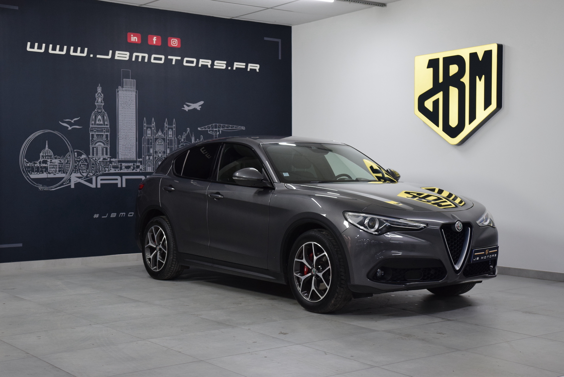 ALFA ROMEO-STELVIO