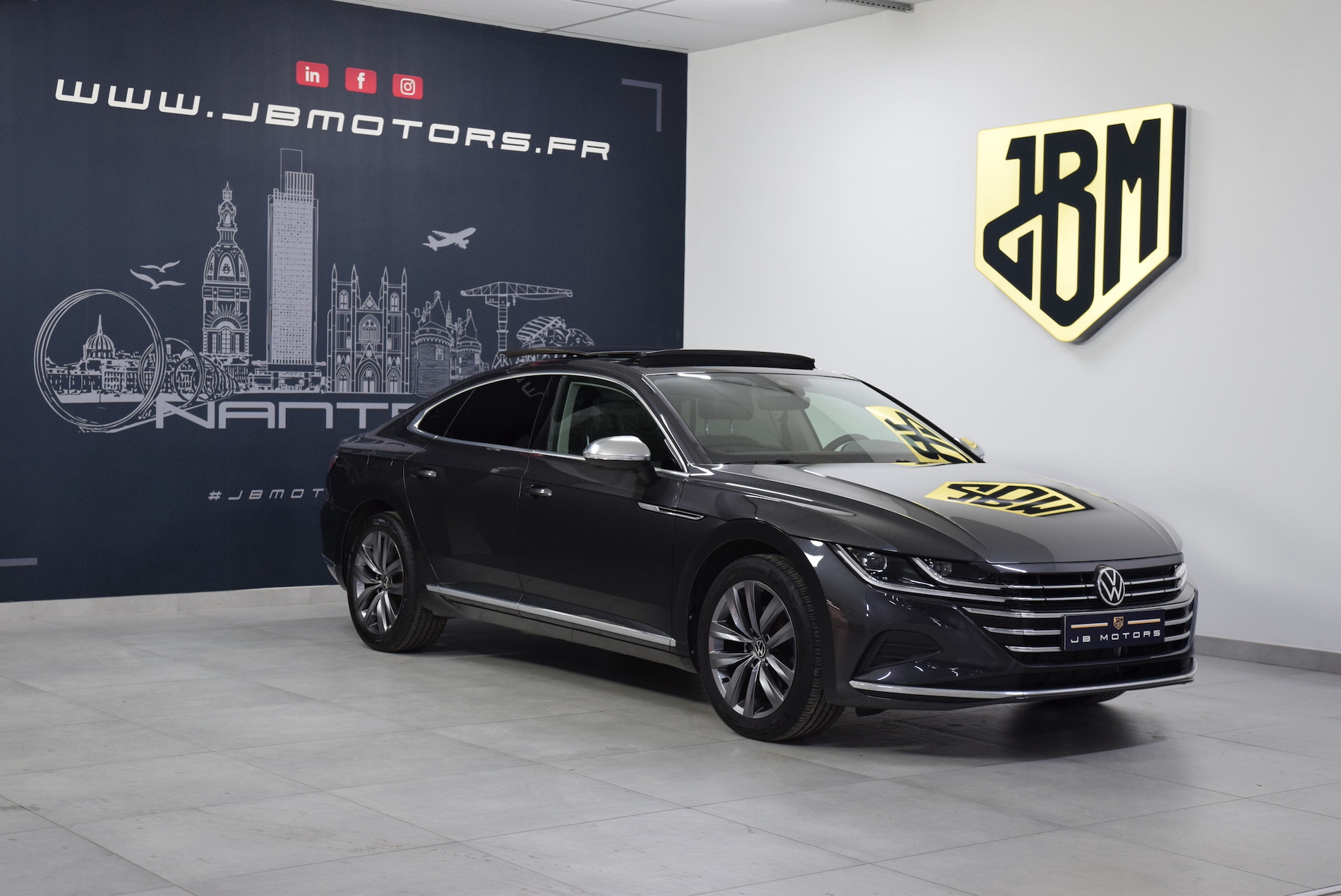 VOLKSWAGEN-ARTEON